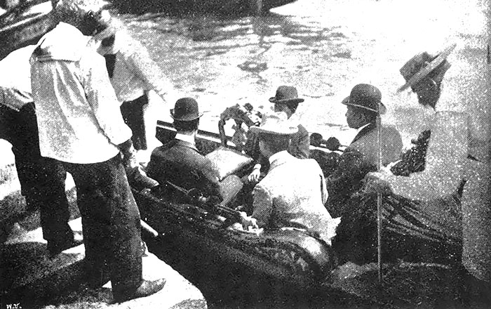 พระบรมรูปถ่ายในเรือที่เมืองเวนิศ